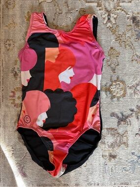 Clash International Women’s Day Leo: Pink & Red Graphic